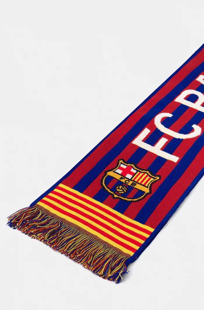 FC Barcelona reversible scarf - Image 3