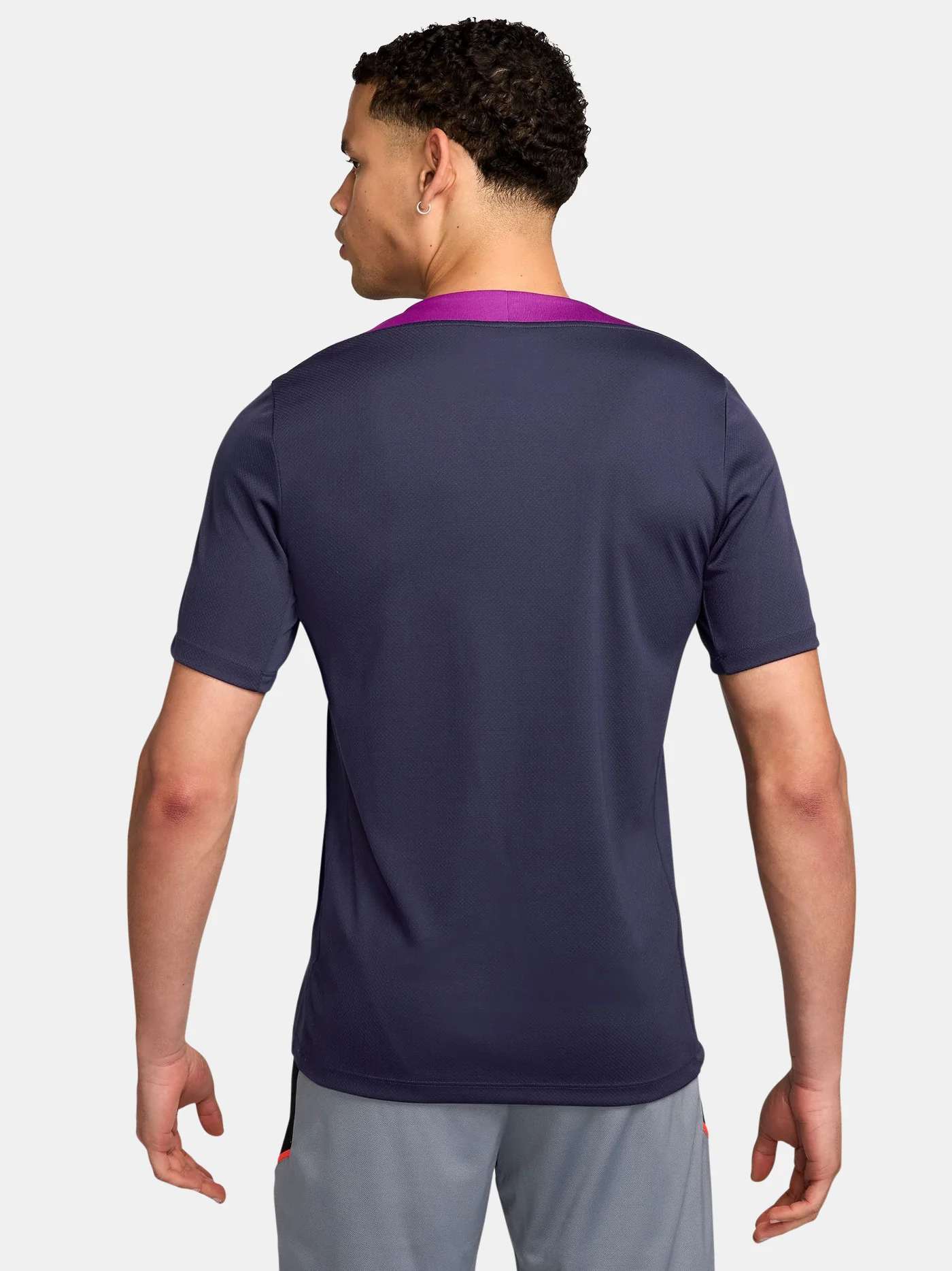 Coach training shirt FC Barcelona 25/26 - Image 7