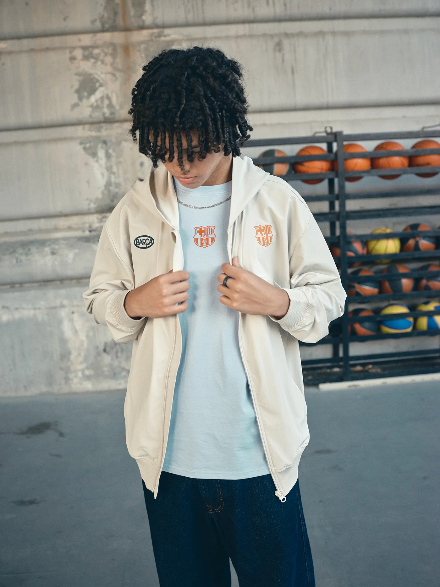Light Jacket White Barça Essentials - Junior - Image 2