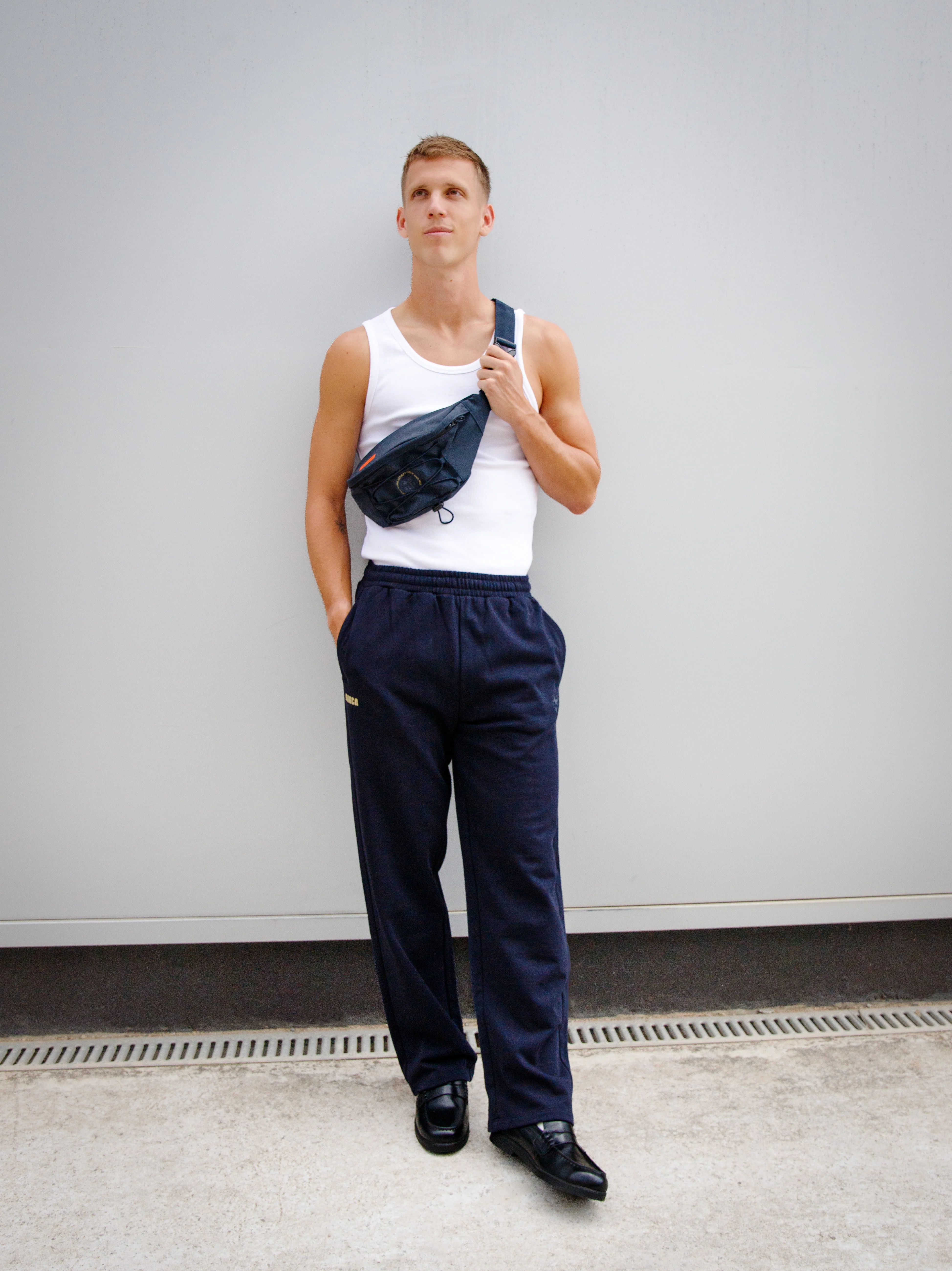 Pants Navy Barça Essentials - Image 2
