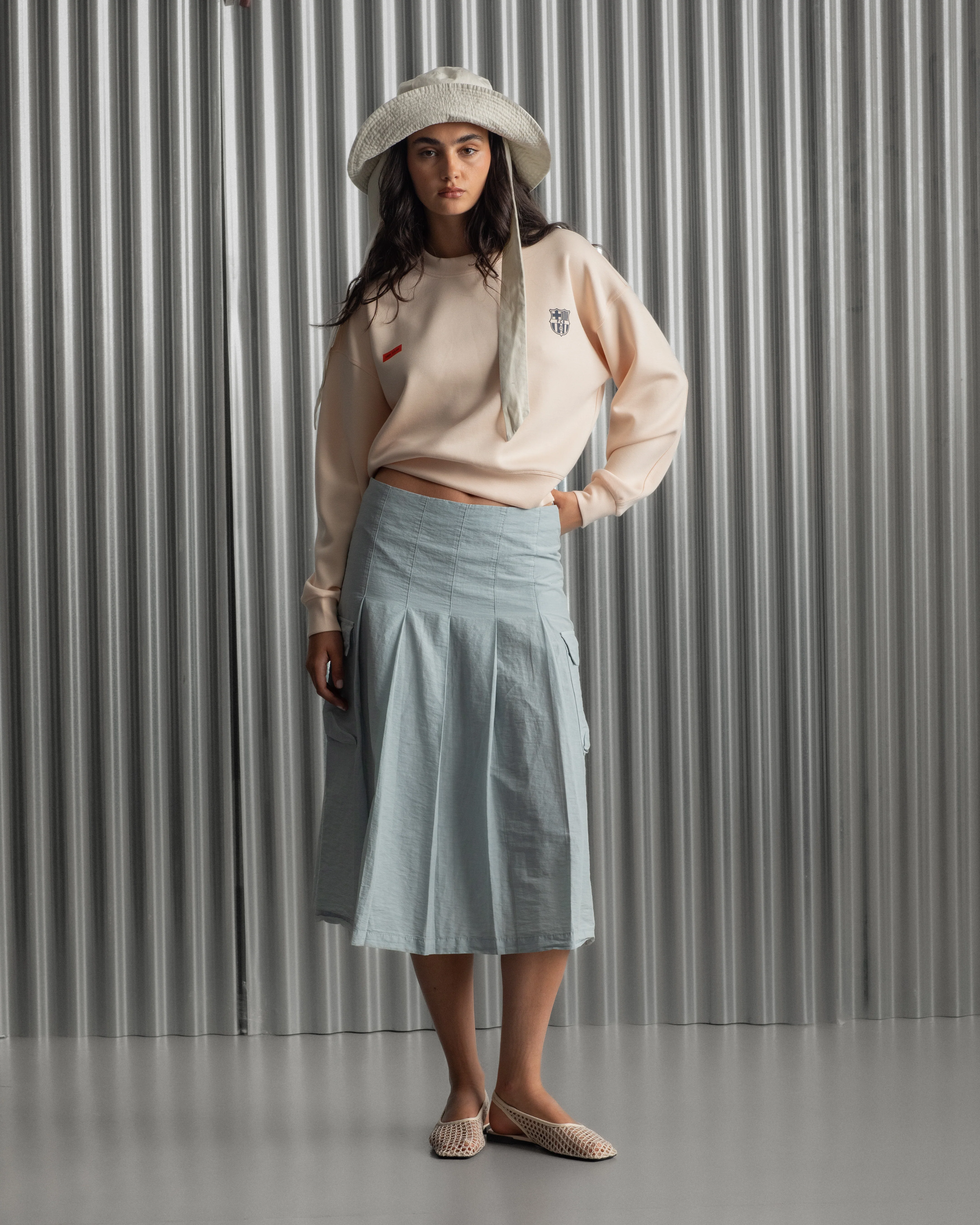 Crew Peach Barça Essentials - Women - Image 8