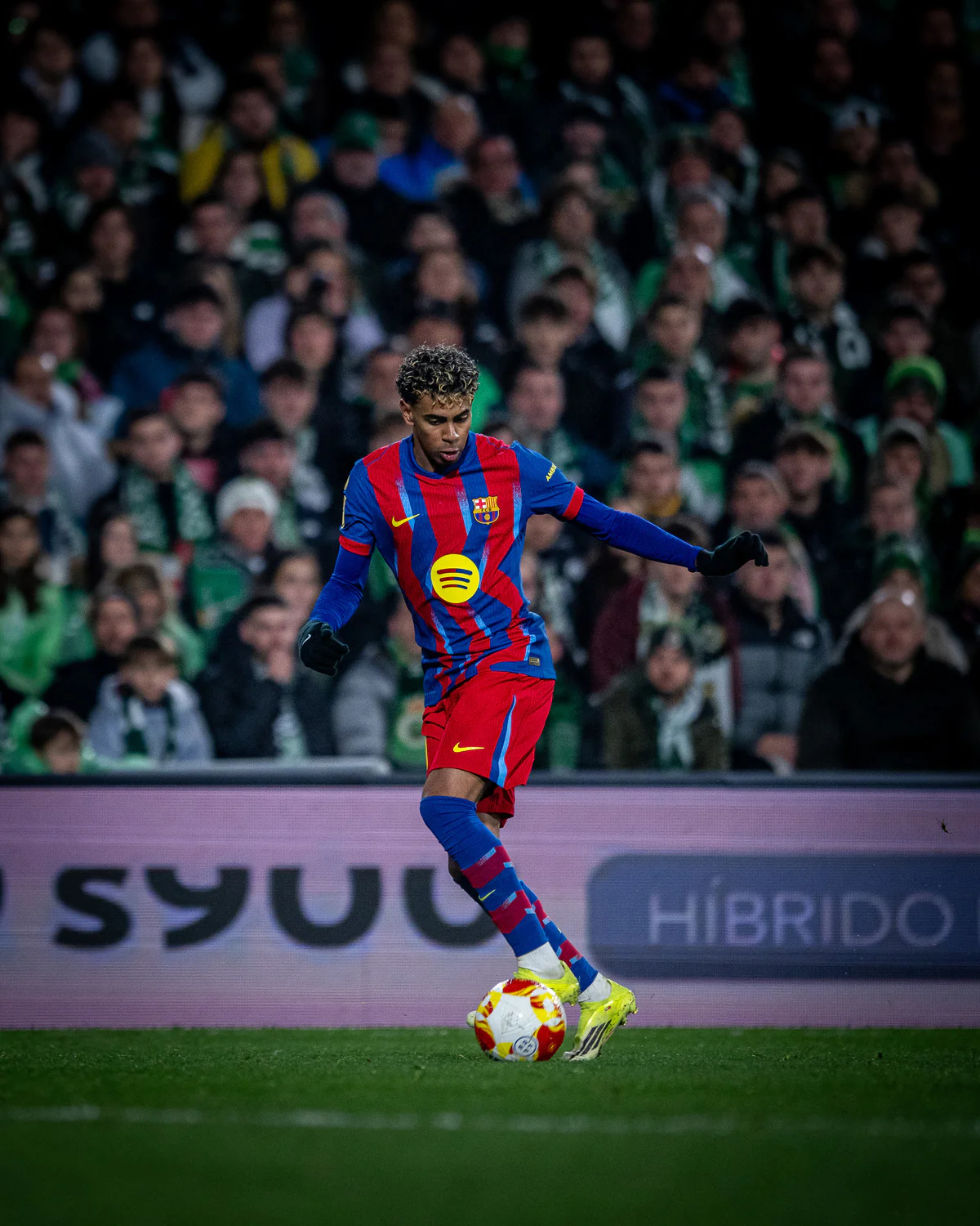 LAMINE YAMAL | UCL Men's fourth jersey 25/26 FC Barcelona - Player's Edition - Image 4