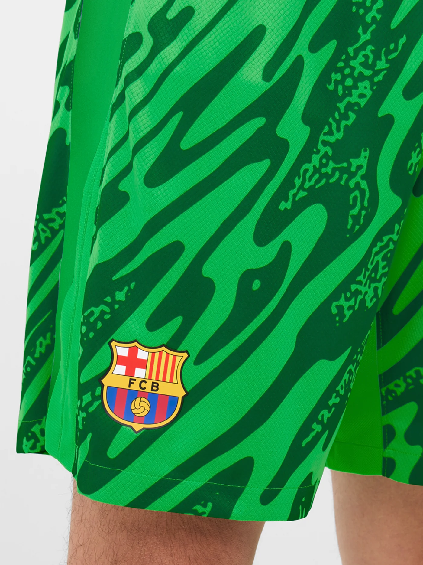 FC Barcelona Goalkeeper shorts 24/25 - Image 3