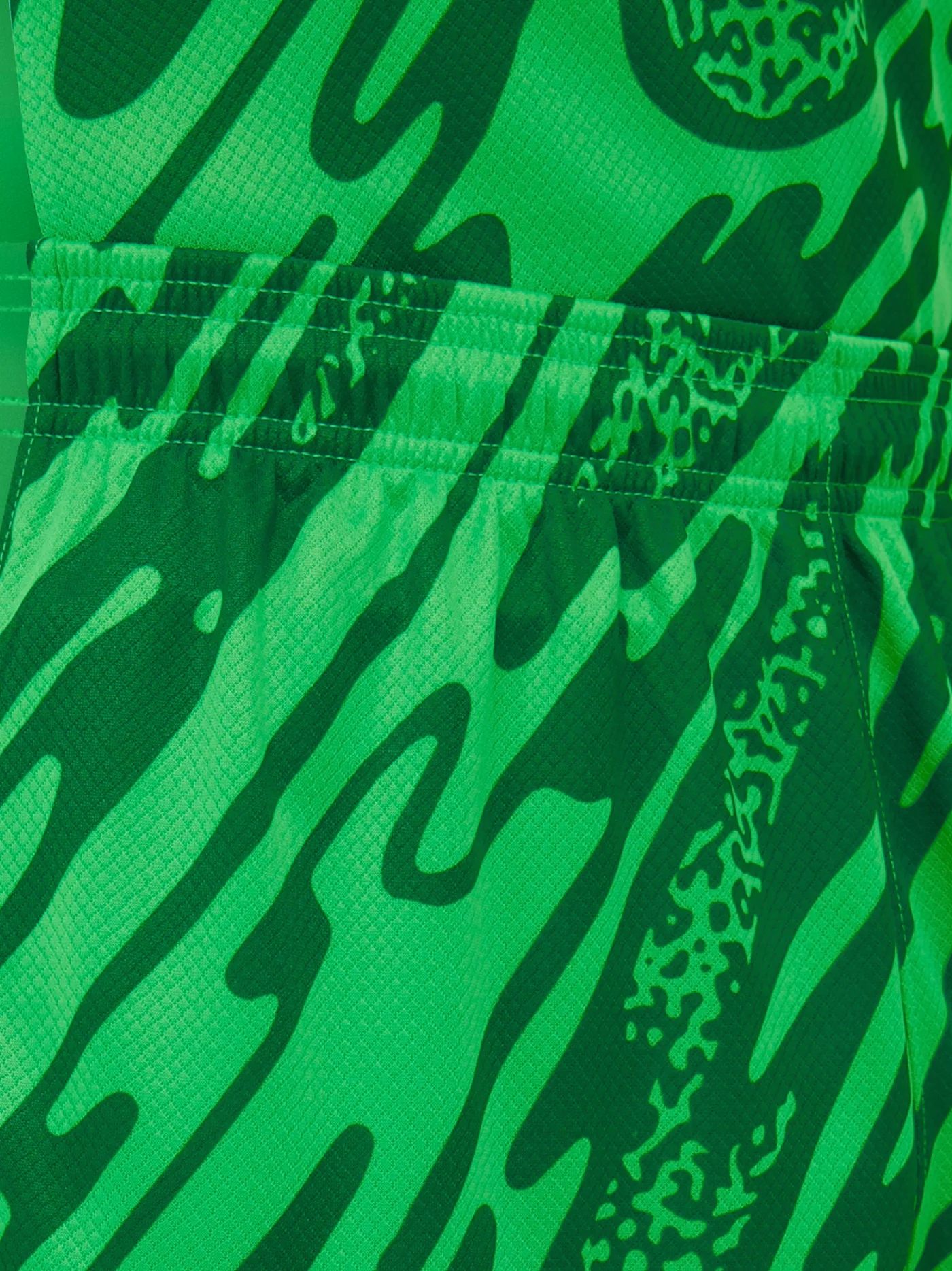 FC Barcelona Goalkeeper shorts 24/25 - Image 4