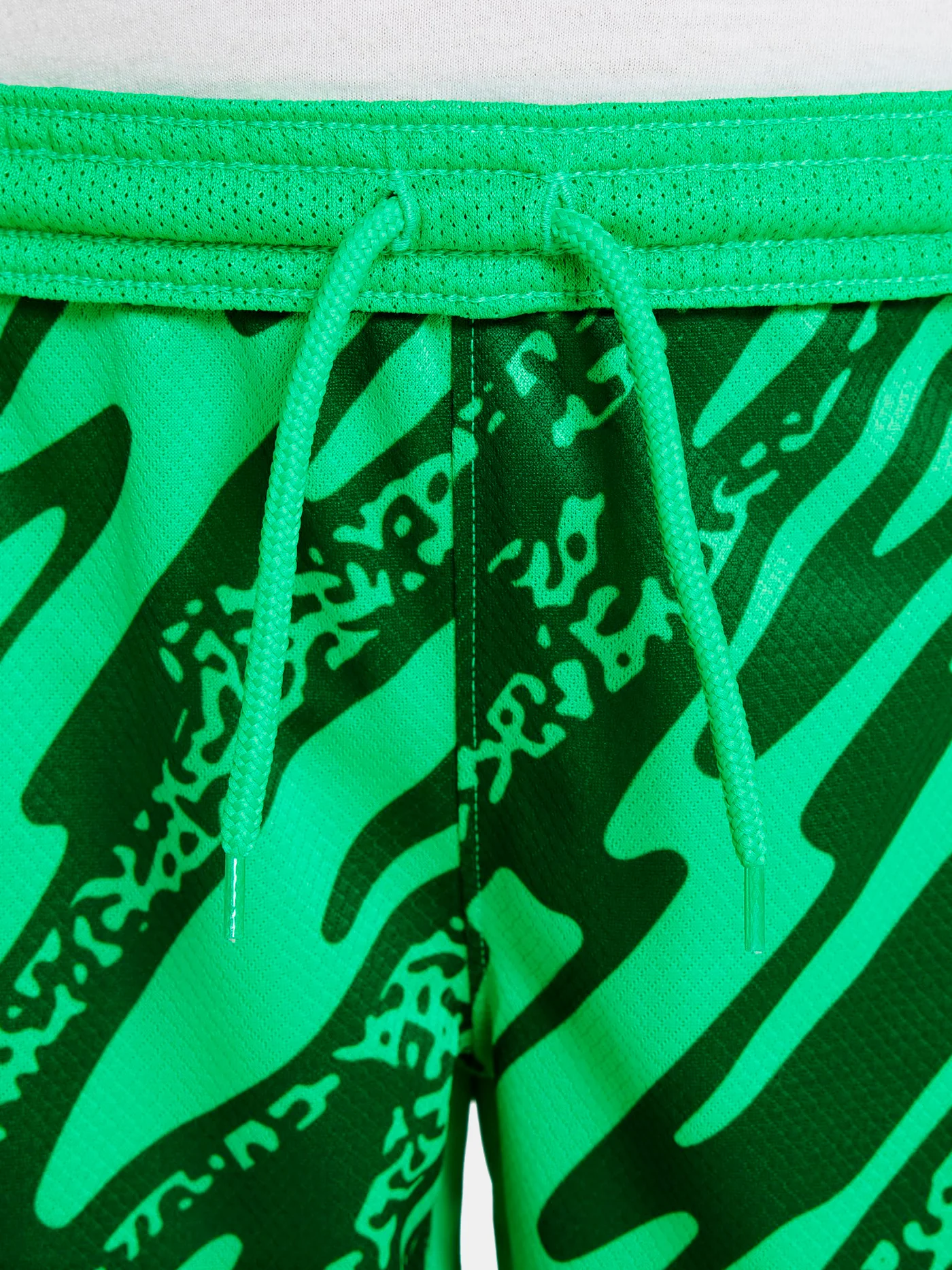 FC Barcelona Goalkeeper shorts 24/25 - Junior - Image 5