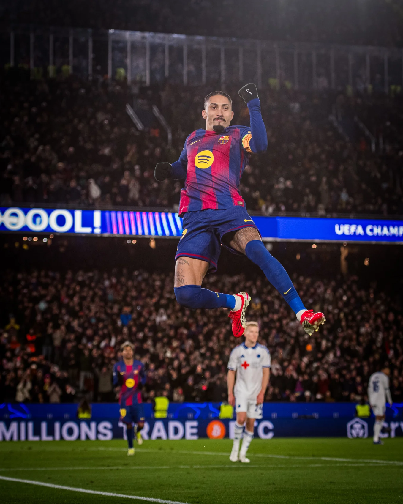 RAPHINHA | UCL Men's home jersey 25/26 FC Barcelona - Player's Edition - Image 5