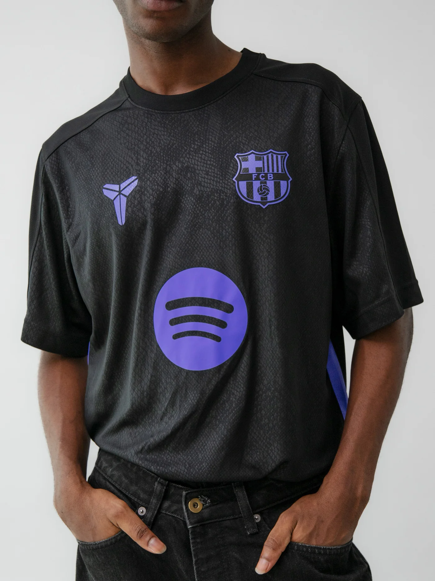 FC Barcelona x Kobe Bryant Pre-Match away Shirt 25/26 - Image 5