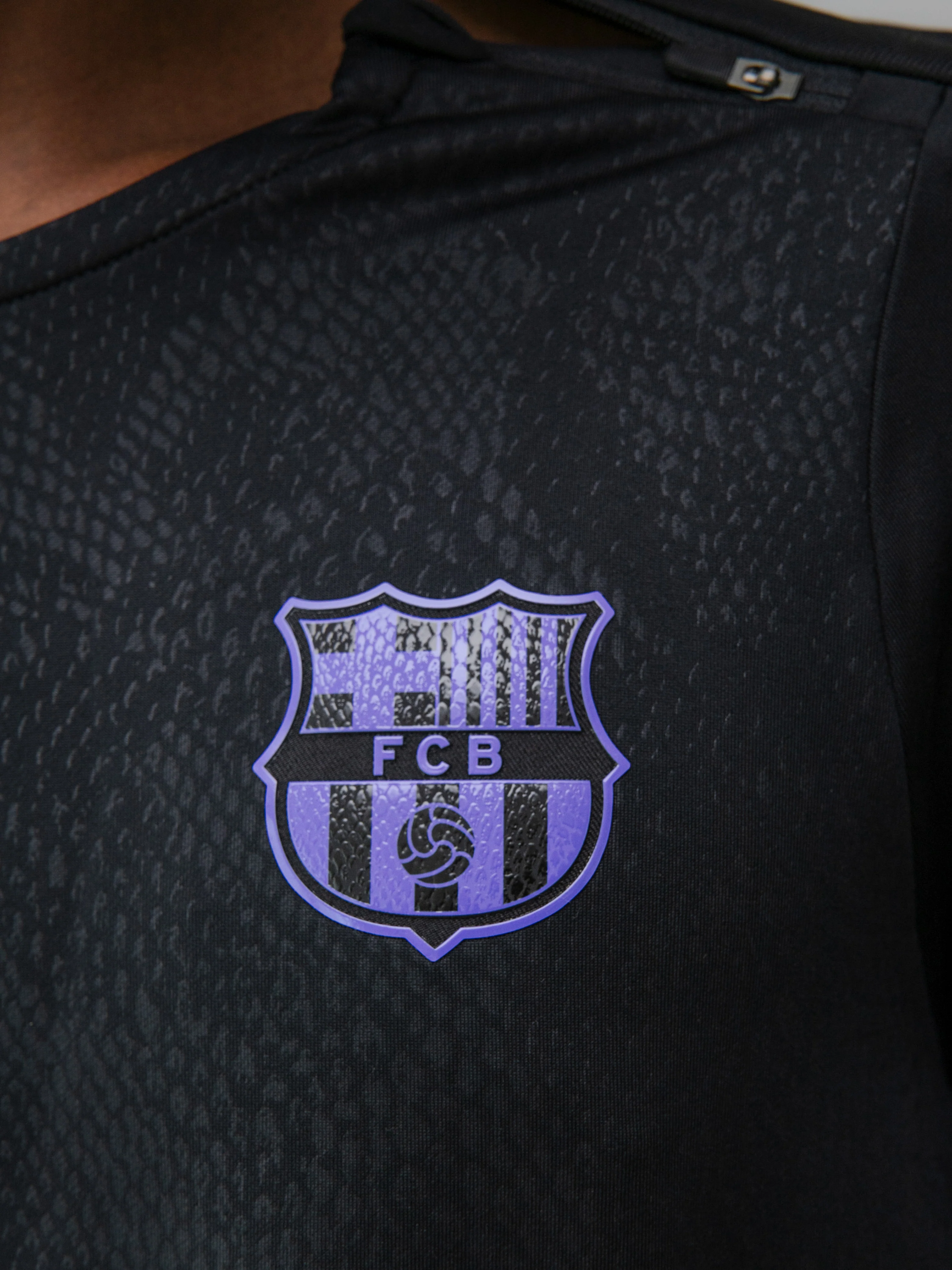 Women's FC Barcelona x Kobe Bryant Pre-Match sweatshirt away 25/26 - Long sleeve - Image 7