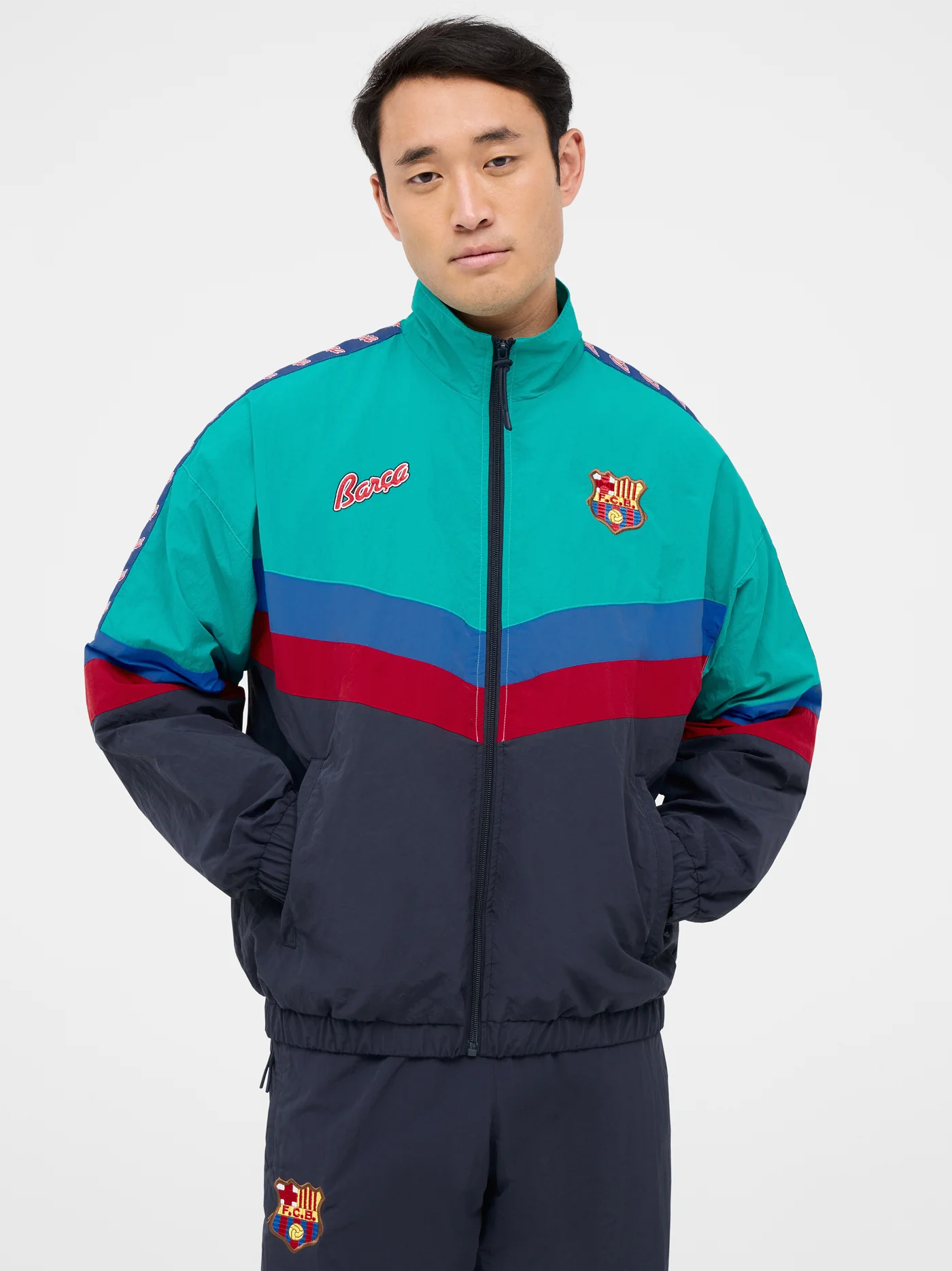 FC Barcelona retro jacket - Image 3