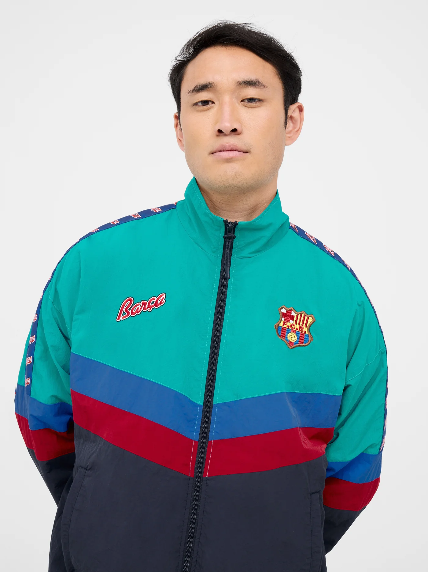 FC Barcelona retro jacket - Image 4