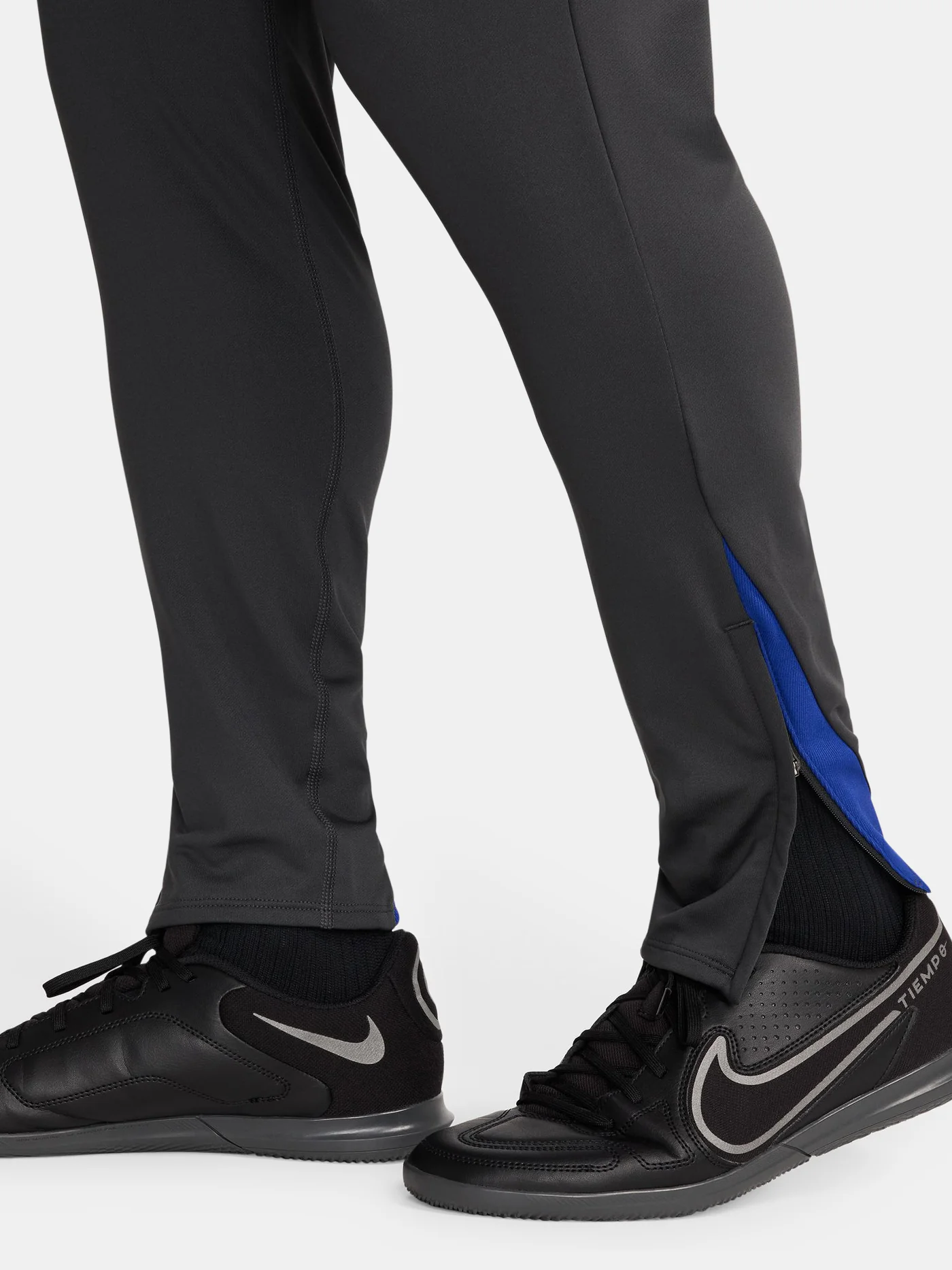 FC Barcelona Training Pants 24/25 third kit - Image 6
