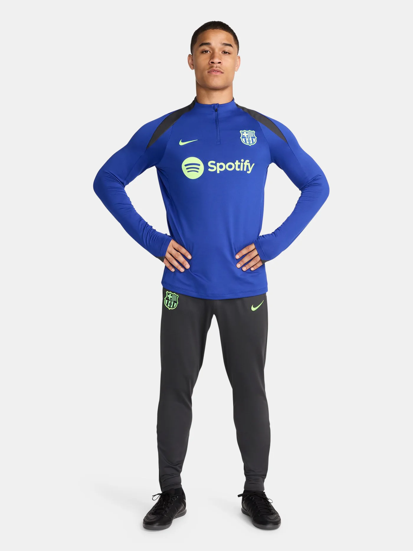 FC Barcelona training sweatshirt 24/25 third kit - Image 7