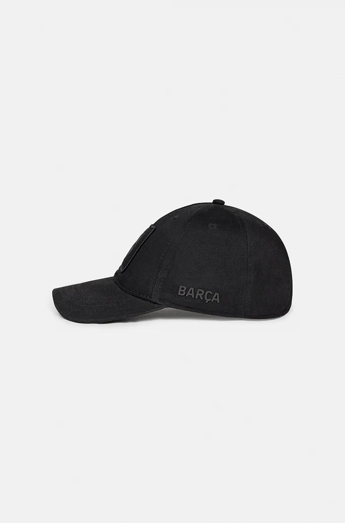 FC Barcelona black cap with embroidered crest - Junior - Image 3