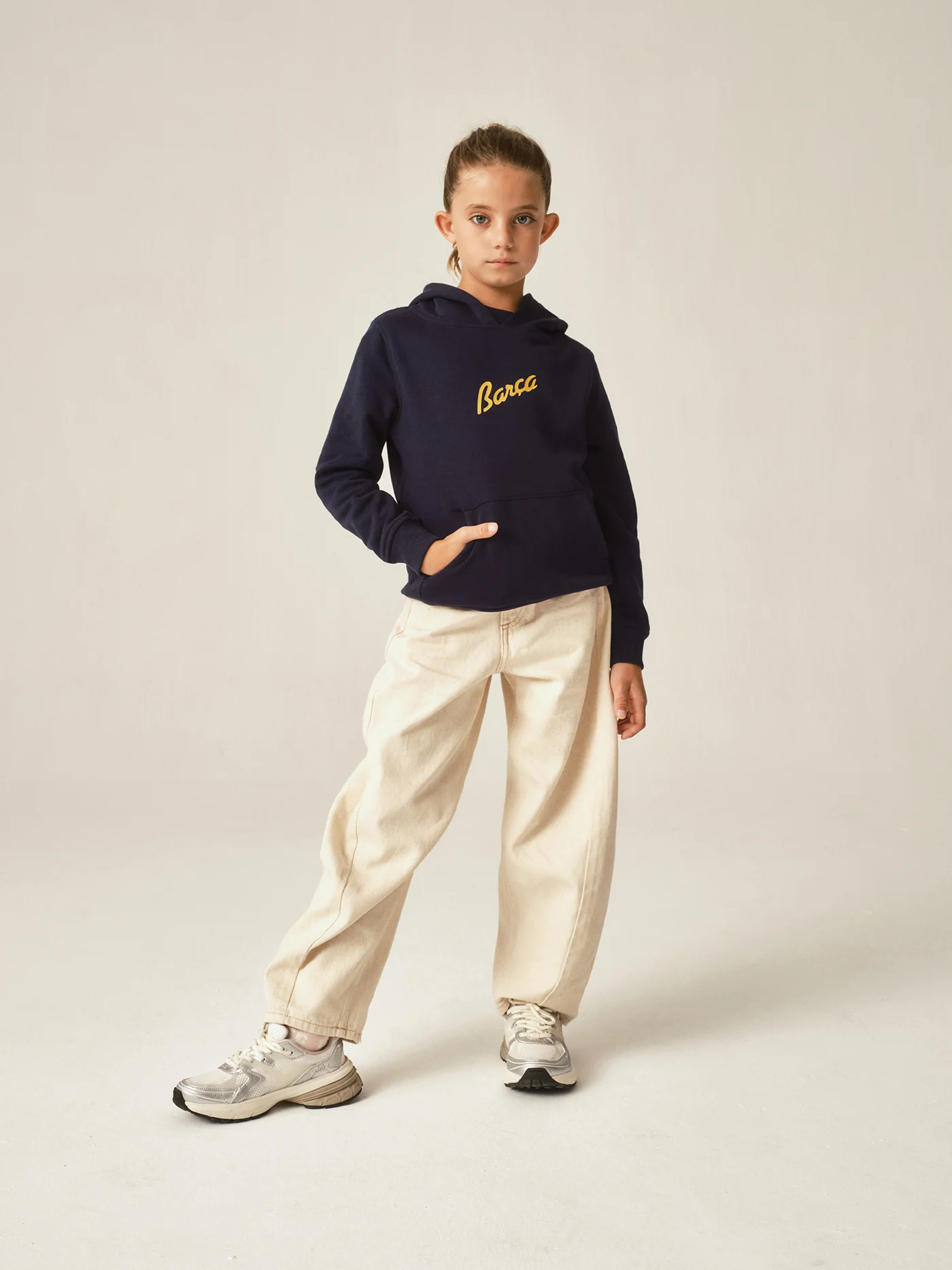 Hoodie Core Navy "MÉS QUE UN CLUB" - Junior - Image 3