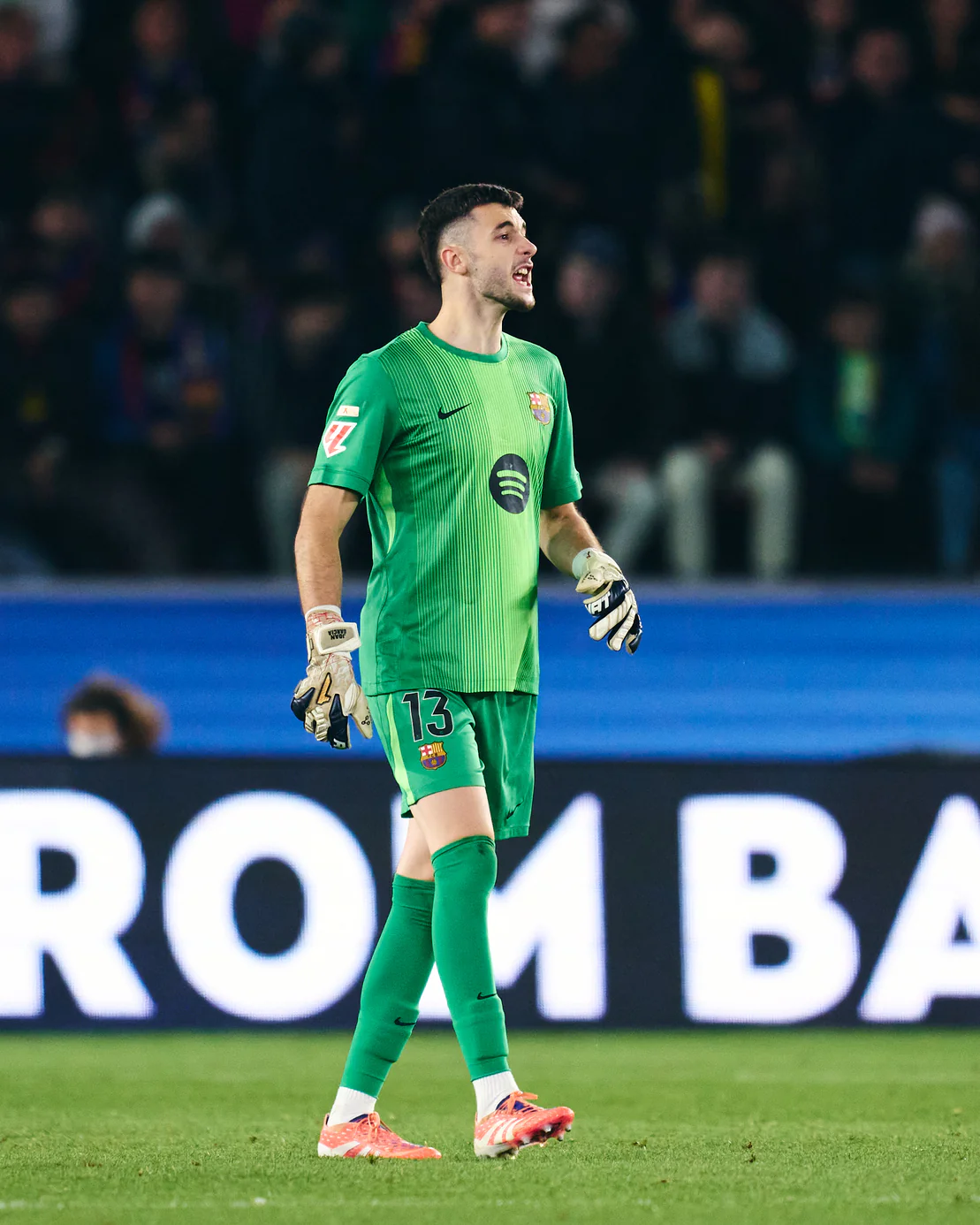 JOAN GARCIA | UCL Men's goalkeeper jersey 25/26 FC Barcelona - Image 3