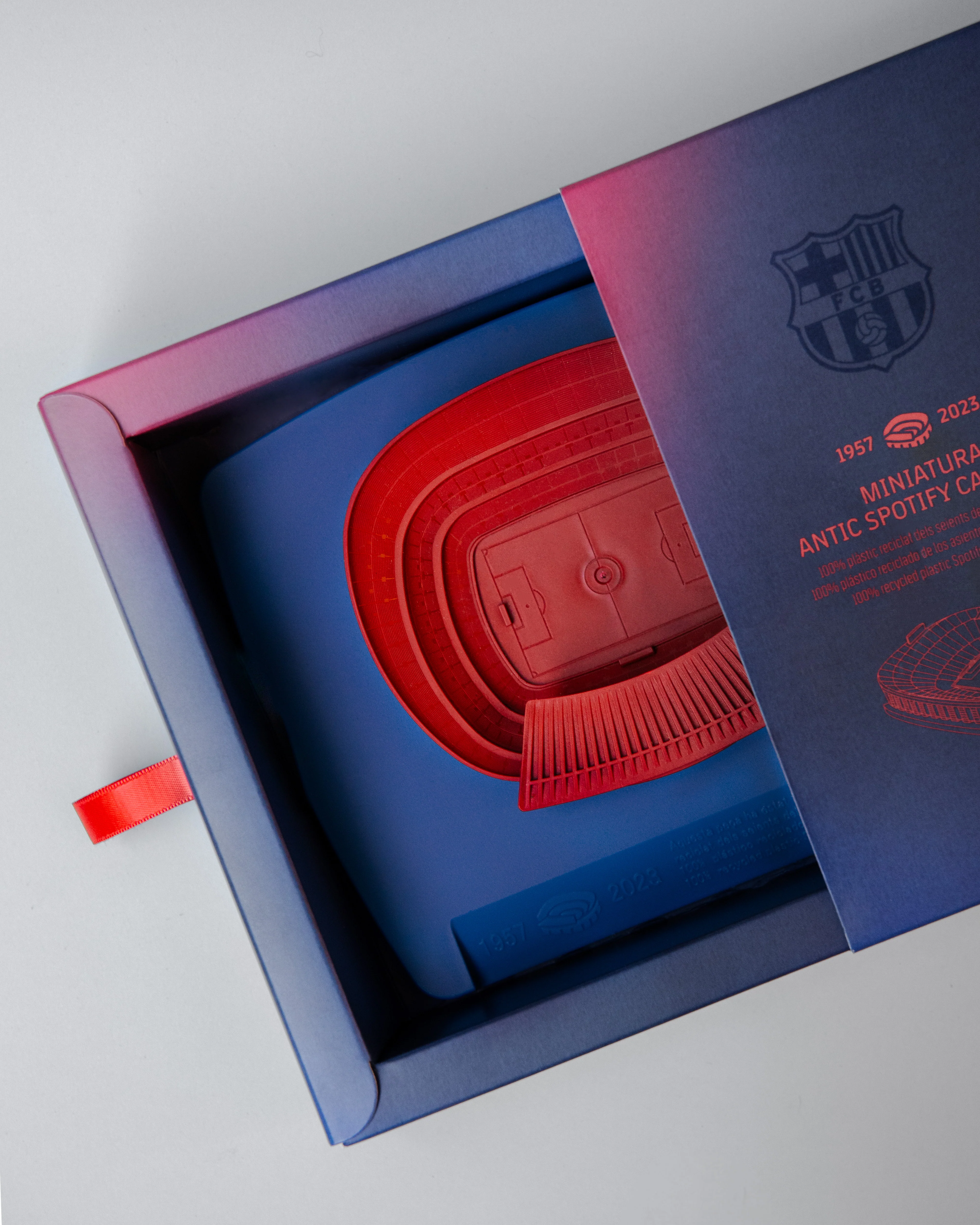 Miniature antique Spotify Camp Nou - Image 5