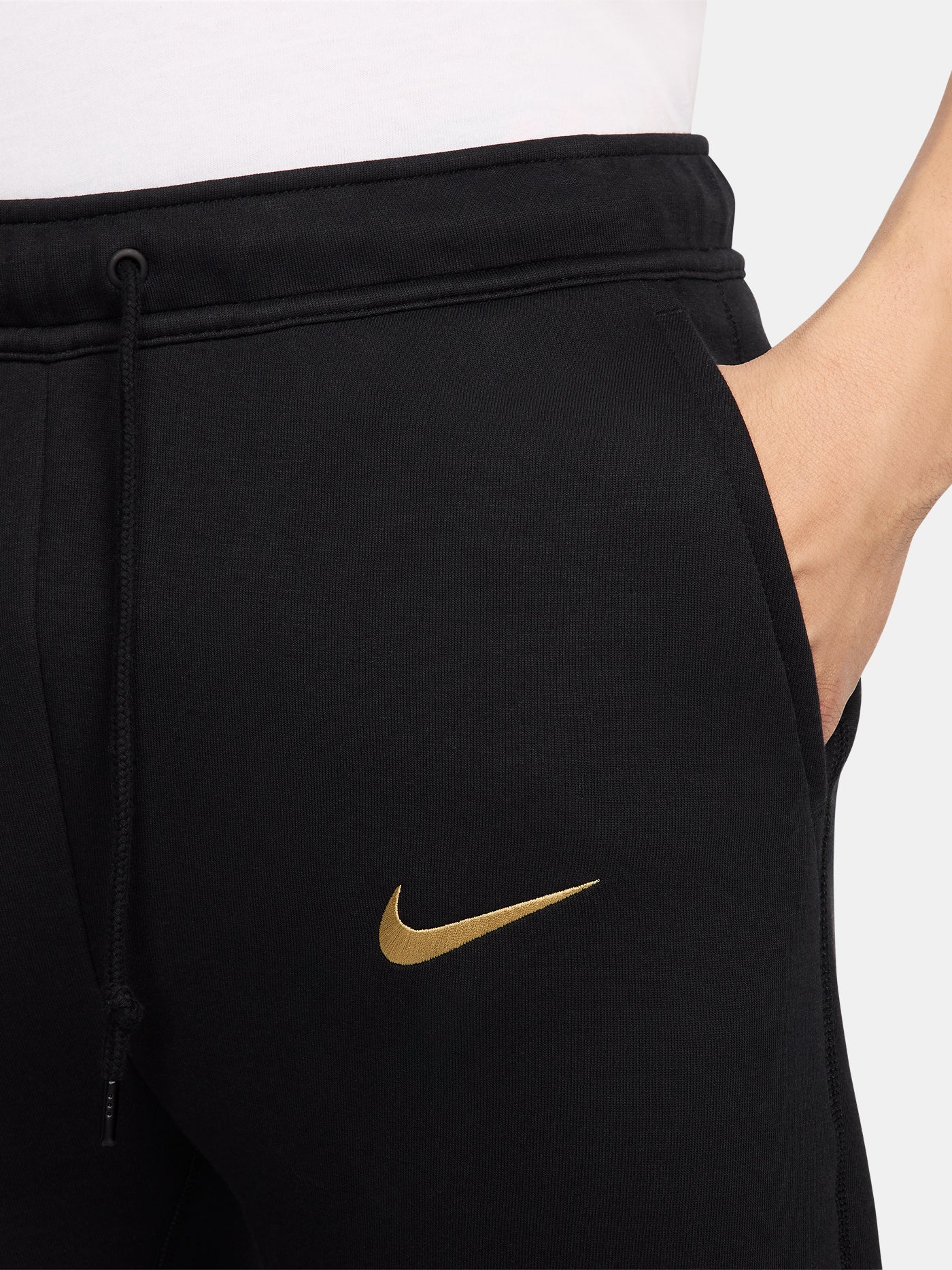 Pants tech fleece crest black Barça Nike - Image 6