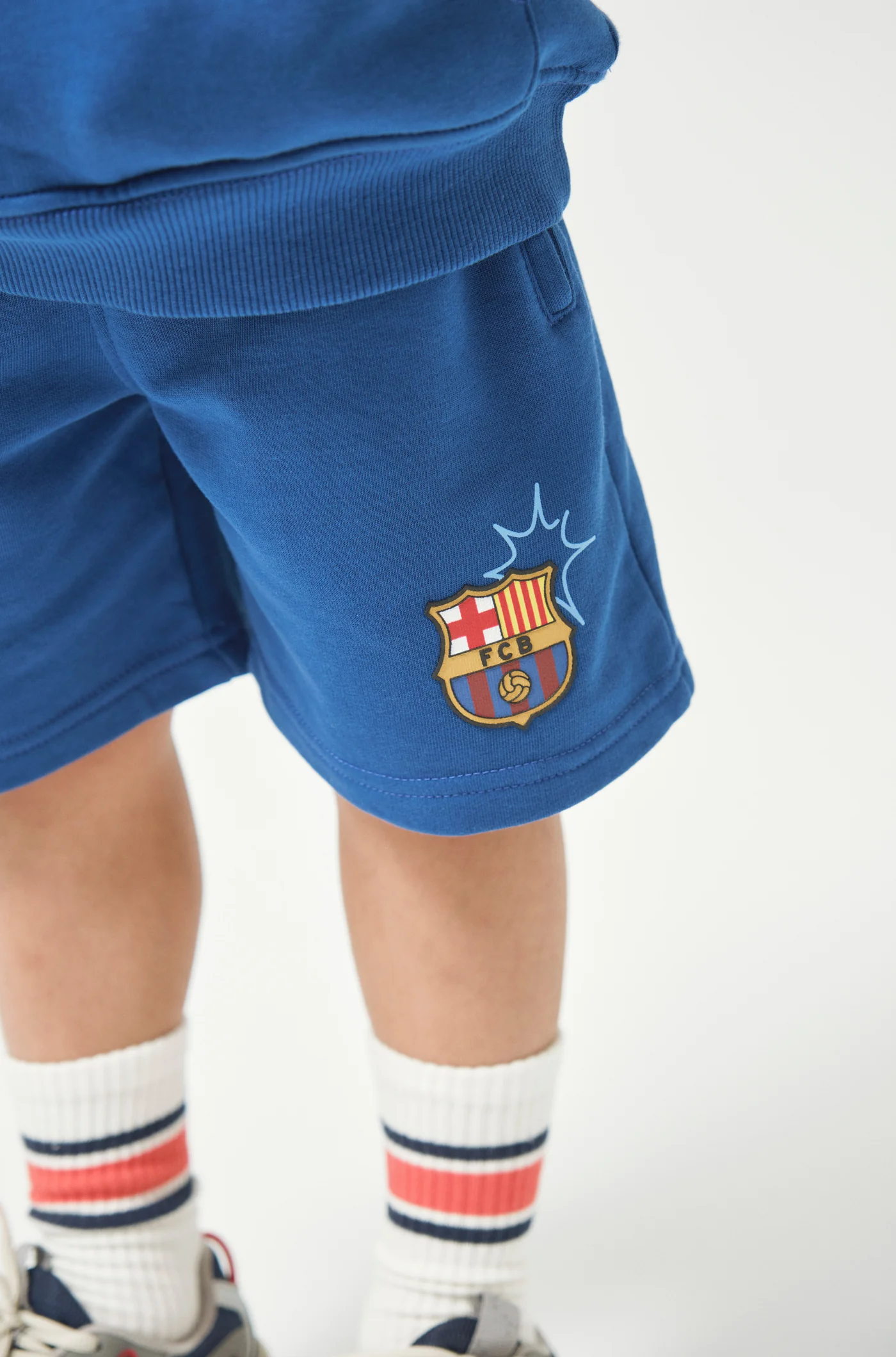 Blue Bermuda 'More than a club' - Junior - Image 3