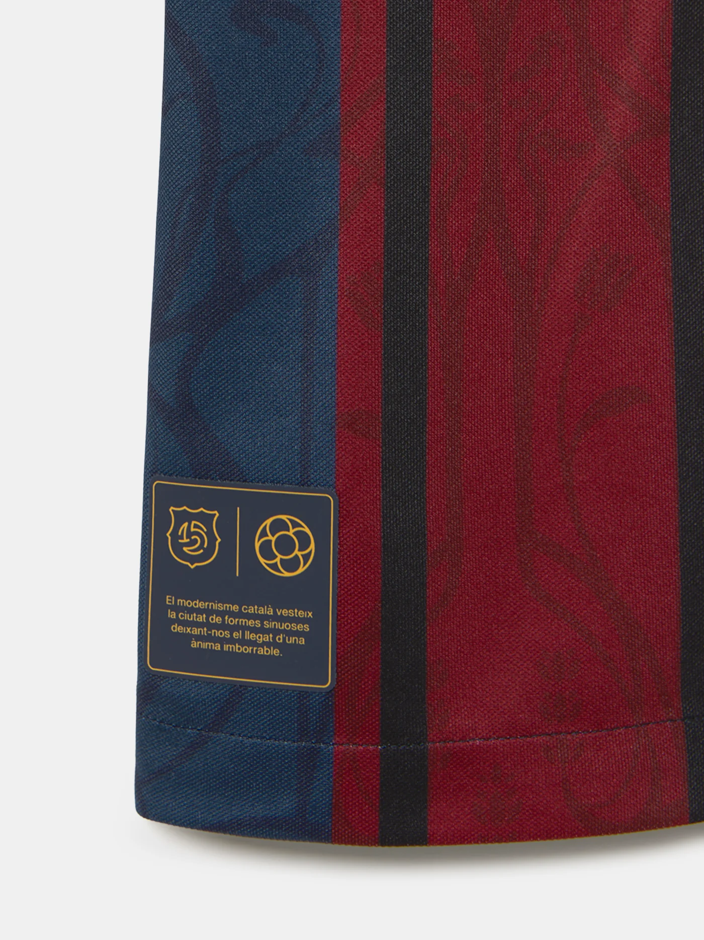 Modernist Crop FC Barcelona Polo Oversize - Women - Image 7