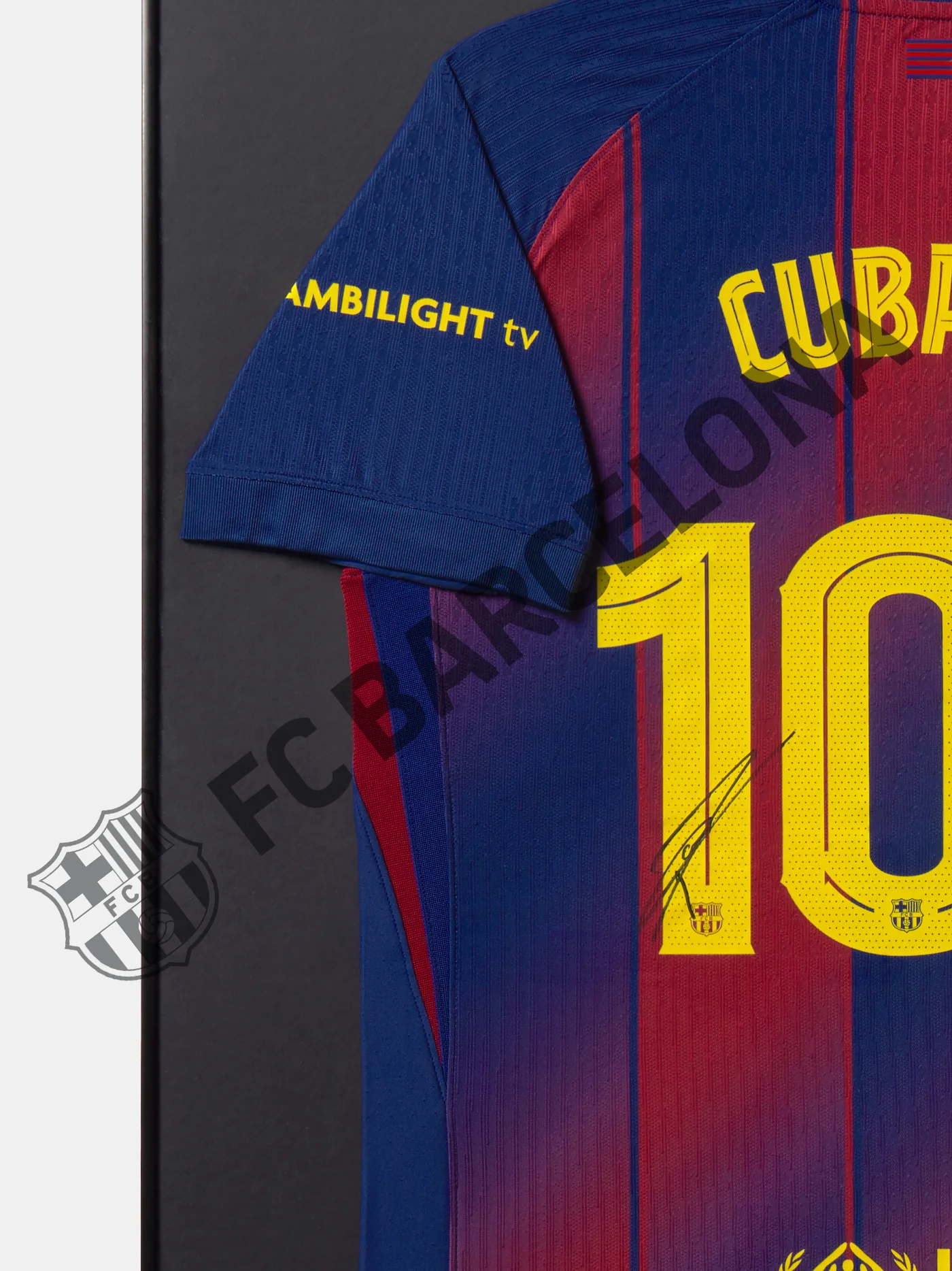 T-Shirt signed and framed Cubarsí 100 matches - Image 4