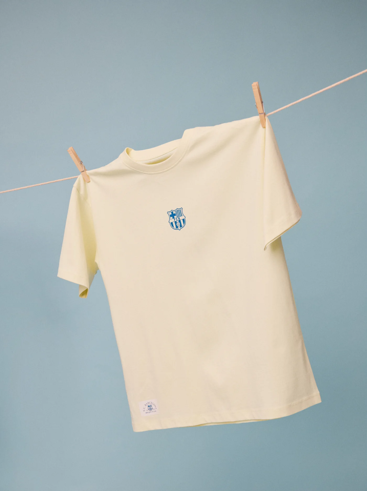 Tee Lime Beachclub Barça - Image 7