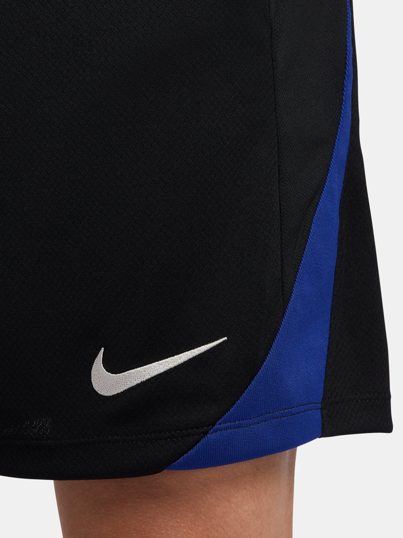 Training Shorts FC Barcelona 24/25 - Image 6