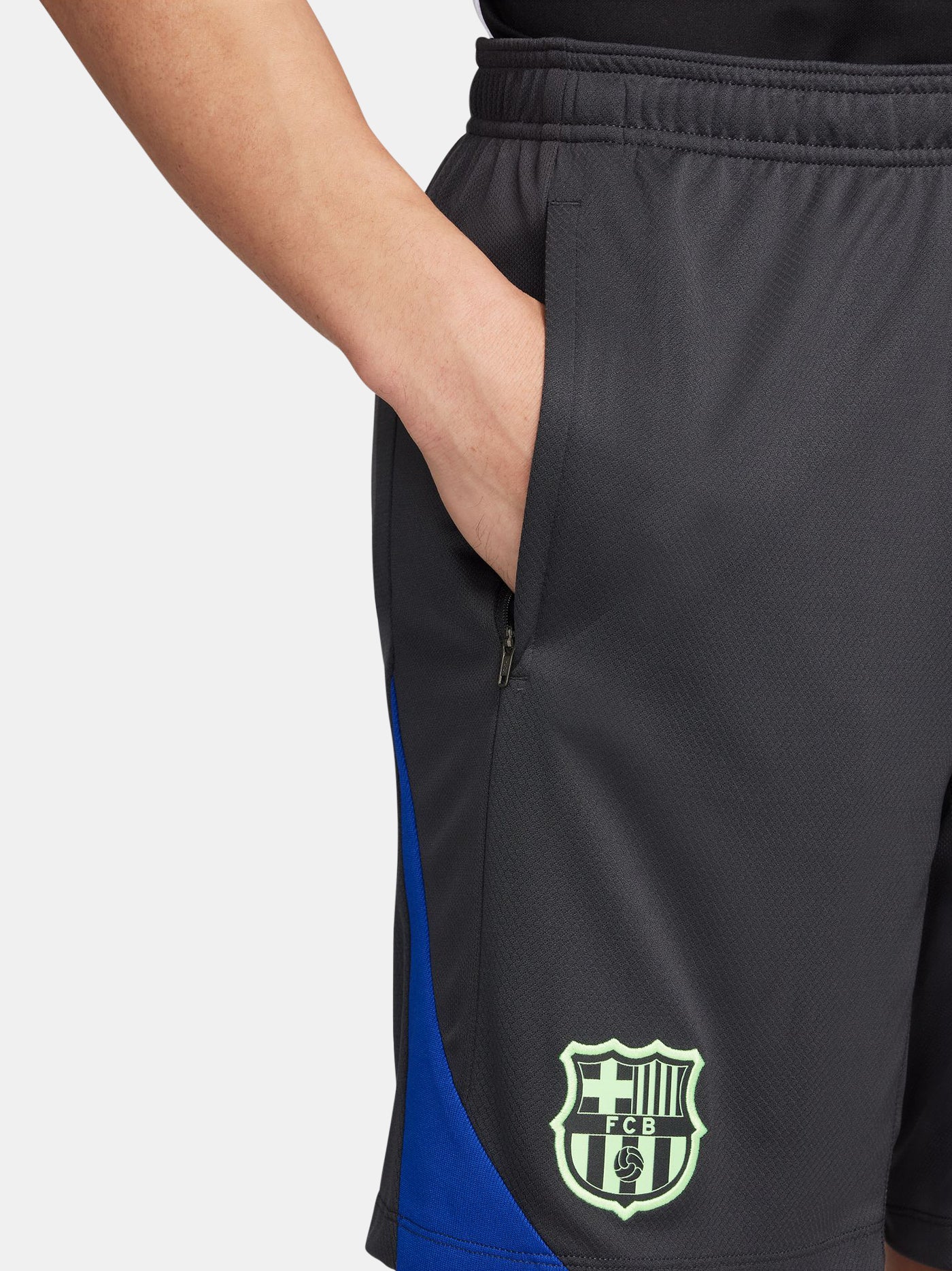 Training Shorts FC Barcelona 24/25 third kit - Image 4