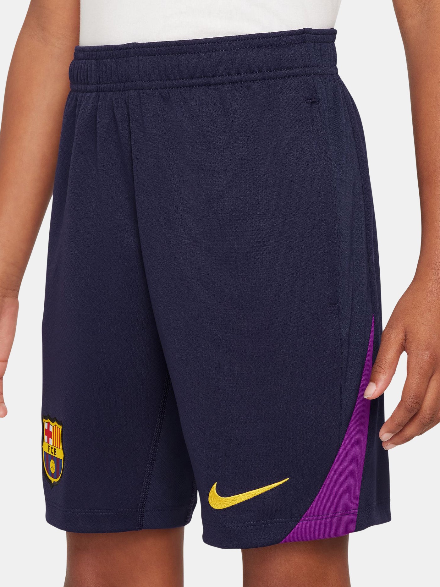 Training shorts FC Barcelona 25/26 - Junior - Image 3